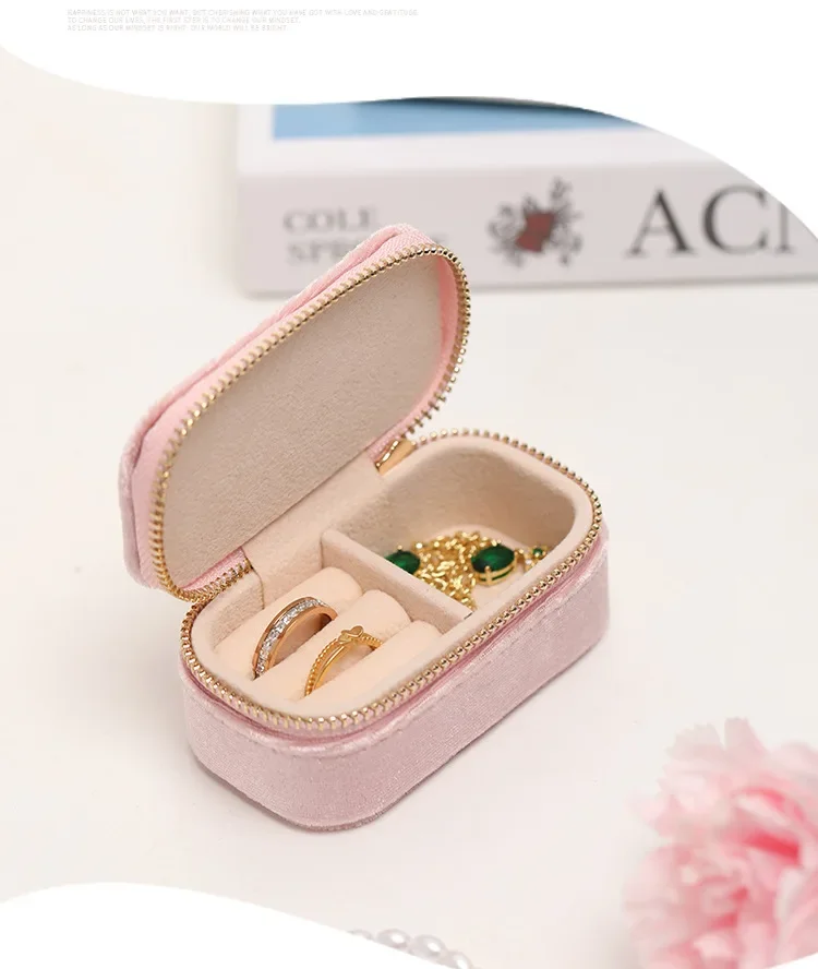 Mini Travel Jewelry Box, Ring  - Travel Jewellery & Accessories Organiser avaliação e preço