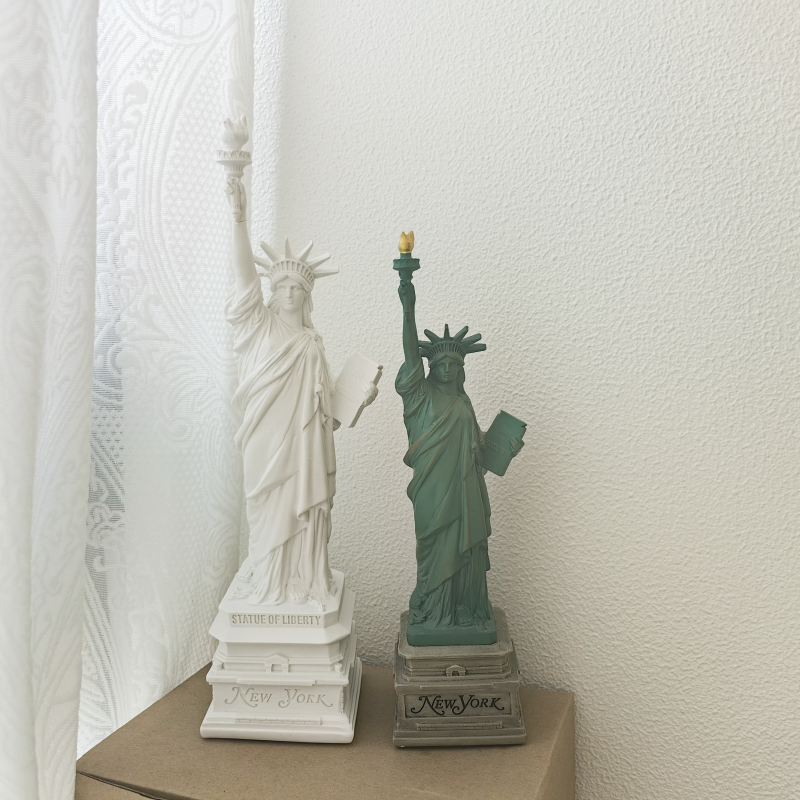 Statue of Liberty Model Desk A - Travel Accessories New York avaliação e preço