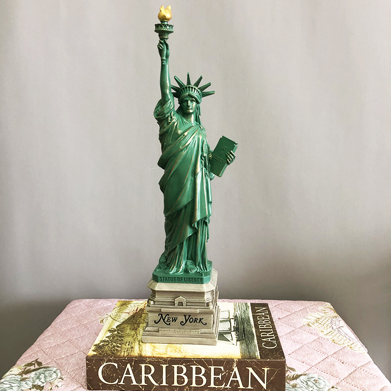 Statue of Liberty Model Desk A - Travel Accessories New York avaliação e preço